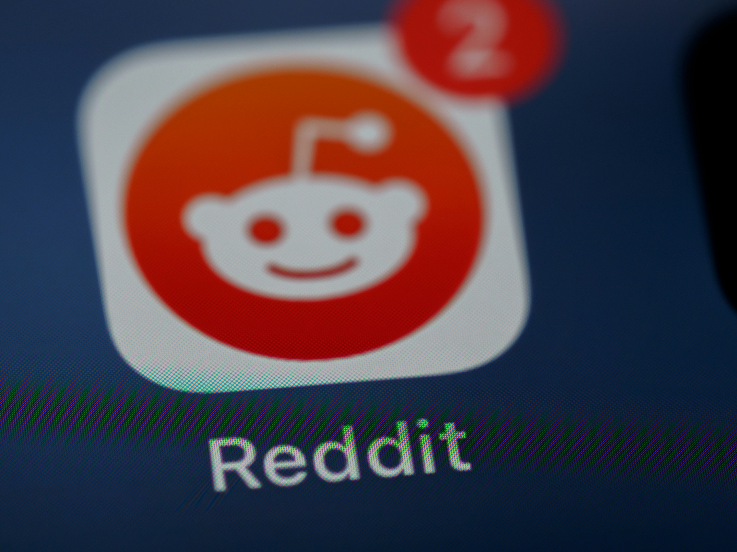 Reddit v. Anthropic: новая волна судебных исков против ИИ гигантов