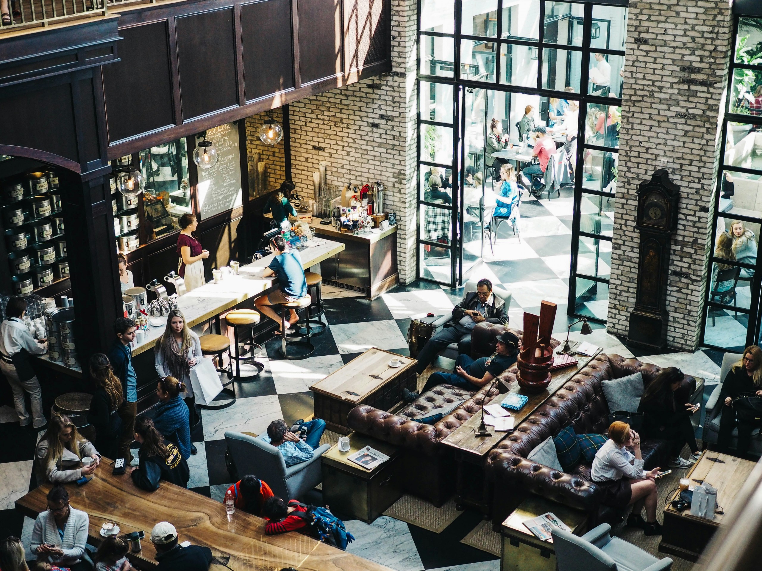 REVERA Legal Café в Кракове
